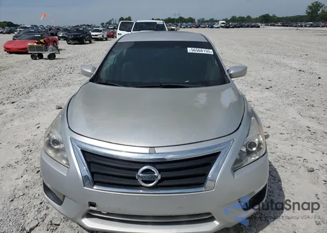 2014 Nissan Altima 2.5 from USA, damaged, VIN 1N4AL3AP2EC184121